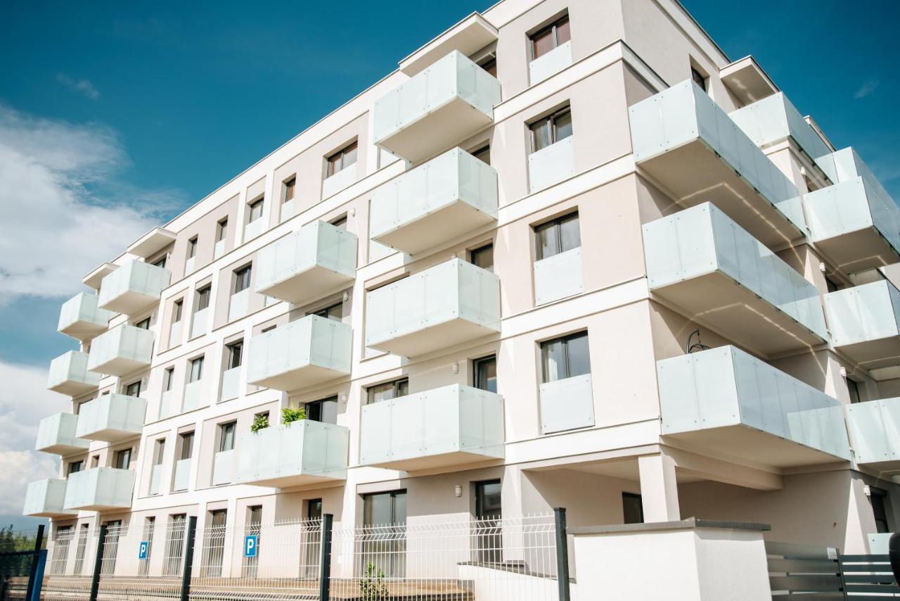 Apartamenty Czestochowa Eu 'Garaz Gratis' Exterior photo